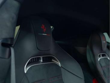 Ferrari 12 Cilindri — photo 10