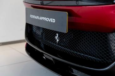 Ferrari Purosangue — photo 25