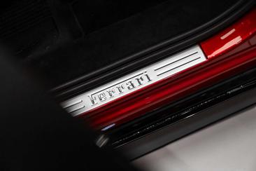 Ferrari Purosangue — photo 31