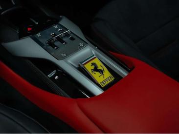 Ferrari 12 Cilindri — photo 15