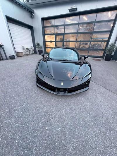 Ferrari SF90 Spider