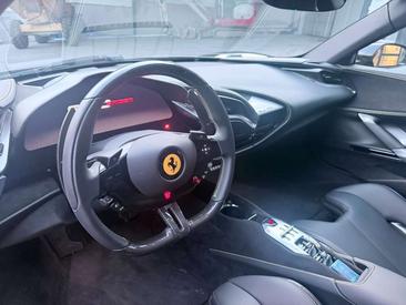 Ferrari SF90 Spider — photo 12