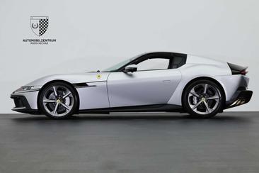 Ferrari 12 Cilindri — photo 3