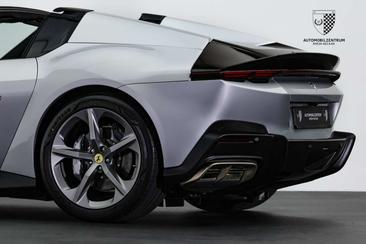 Ferrari 12 Cilindri — photo 11