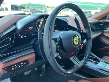 Ferrari Purosangue — photo 8