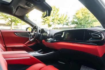 Ferrari Purosangue — photo 7