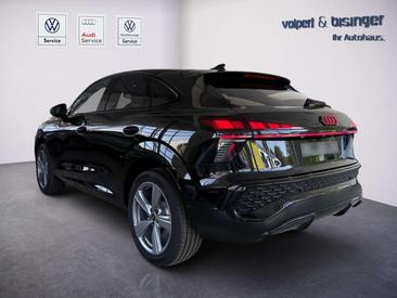 Audi Q3 S Line — photo 4