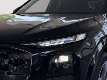 Audi Q3 S Line — photo 5