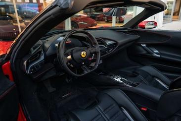 Ferrari SF90 Spider — photo 14