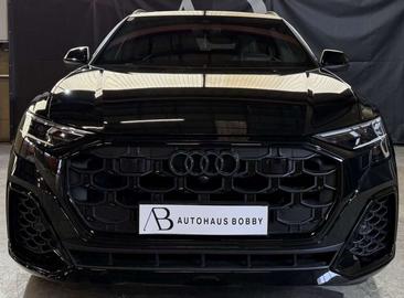 Audi Q8 Black 60 TFSI E — photo 8