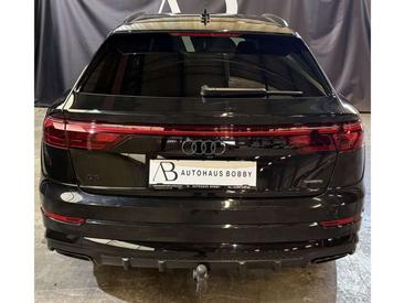 Audi Q8 Black 60 TFSI E — photo 14