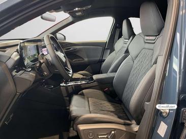 Audi Q6 E-tron Sportback Blue — photo 10