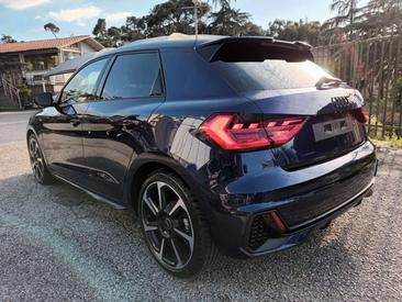 Audi A1 Blackline 30 TFSI — photo 4