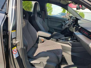 Audi RS3 2.5 TFSI — photo 13