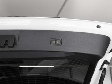 Audi RSQ8 — photo 6