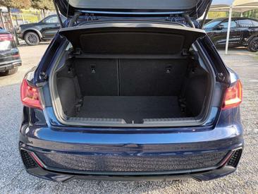 Audi A1 Blackline 30 TFSI — photo 15