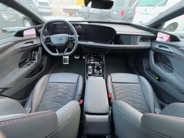 Audi S6 E-tron Grey — photo 31