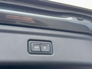 Audi S6 E-tron Grey — photo 35