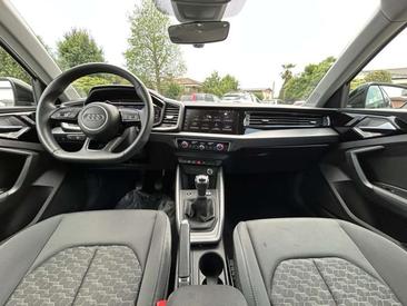 Audi A1 S Line 30 TFSI — photo 7
