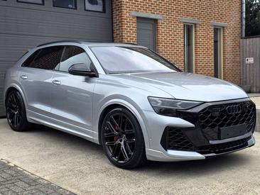 Audi RSQ8 Performance — photo 3
