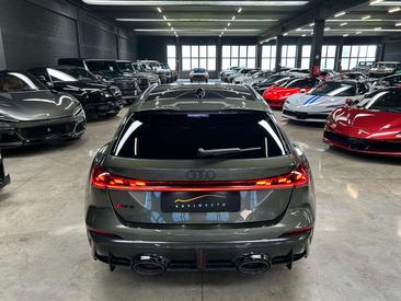 Audi RS5 Avant — photo 8