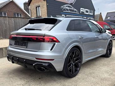 Audi RSQ8 Performance — photo 7