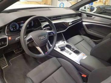Audi A6 S Line Avant TFSI E — photo 4