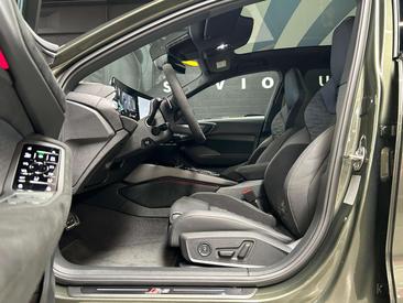 Audi RS5 Avant — photo 14