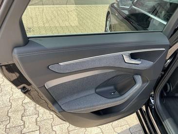 Audi A6 S Line Avant 30 TDI — photo 9