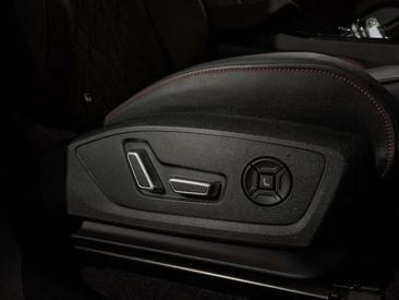 Audi A6 E-tron S Line — photo 10