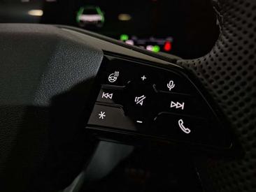 Audi A6 E-tron S Line — photo 11