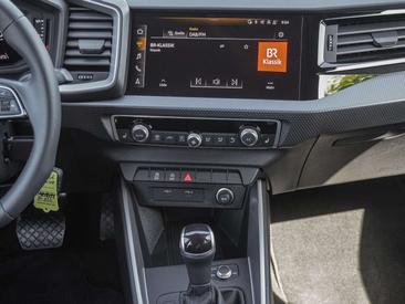 Audi A1 Sportback S Line 25 TFSI — photo 12