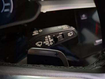 Audi Q8 E-tron Sport 50 — photo 12