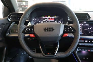 Audi RS3 — photo 7