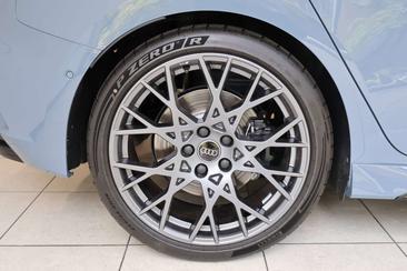 Audi RS3 — photo 8