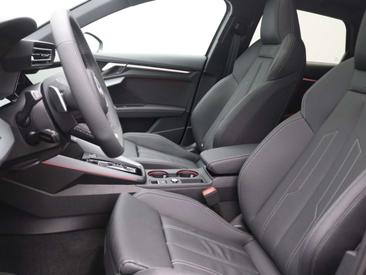 Audi A3 Sportback S Line TFSI E — photo 10
