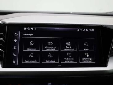 Audi Q4 E-tron Edition 45 — photo 15