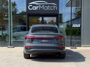 Audi Q8 E-tron Advanced 55 — photo 6