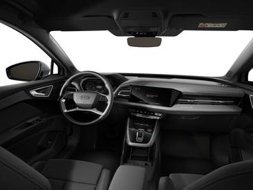 Audi Q4 E-tron 210 — photo 7