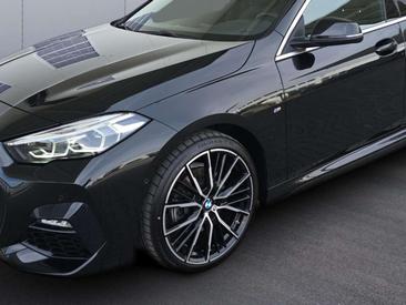 BMW 218 M Sport — photo 18