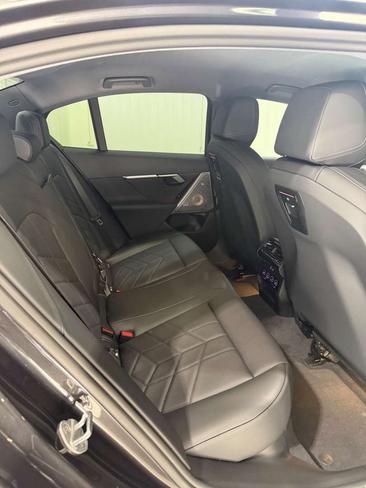 BMW Série 5 520i — photo 19