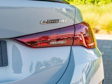 BMW I4 Gran Coupé — photo 15
