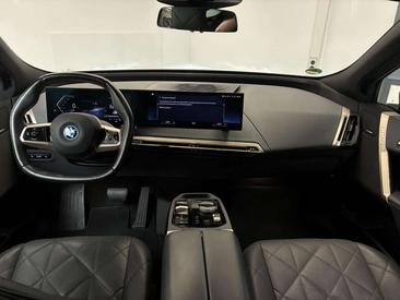 BMW IX High Executive XDrive40 — photo 2
