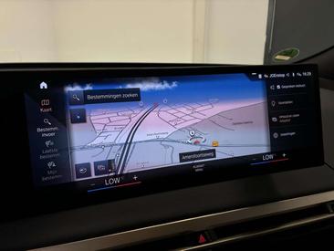 BMW IX High Executive XDrive40 — photo 26