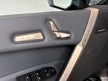 BMW IX High Executive XDrive40 — photo 42