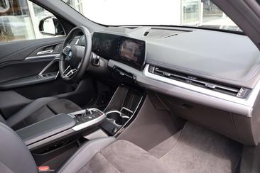 BMW X1 M Sport XDrive25e — photo 14