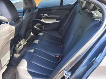 BMW 330 330e — photo 17