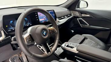 BMW IX1 EDrive20 — photo 7