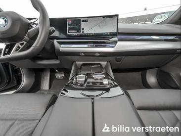 BMW I5 Touring M Sport EDrive40 — photo 6