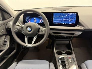 BMW 118 118d — photo 6
